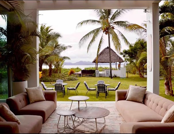 Panama Costal design retreat by Bannaba Stays (1)_ 01
