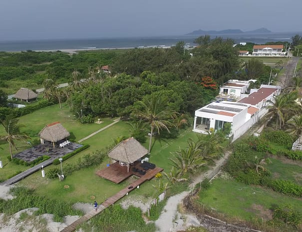 Panama Costal design retreat by Bannaba Stays (1)_ 01