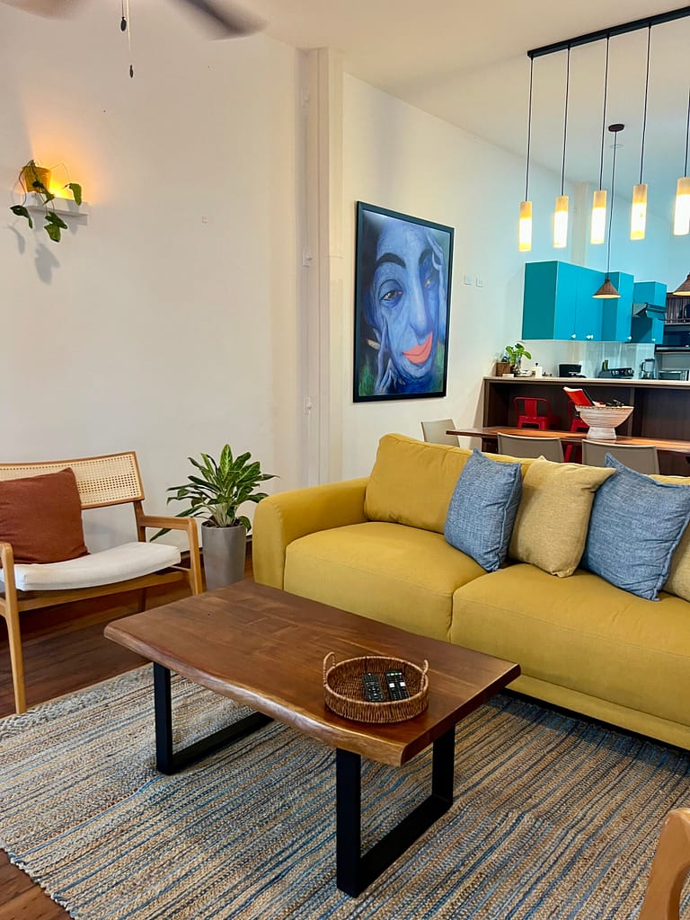 Curated living room with natural light in luxury Casco Viejo penthouse - by Bannaba Stays